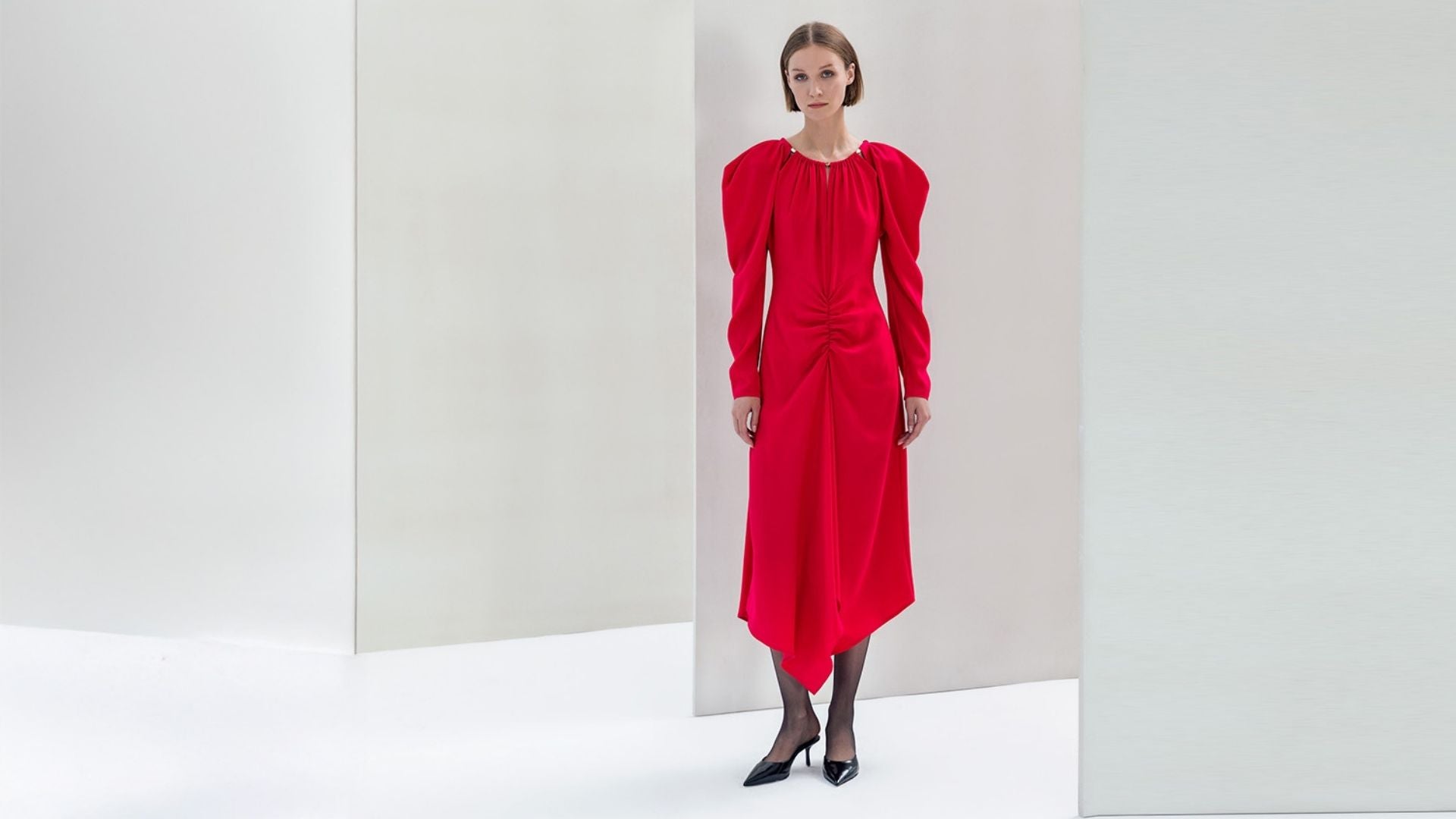 Who Suits Balloon Sleeve Dress? – Kameya