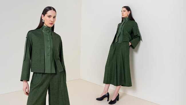 Corpcore Nedir? Ofis Şıklığını Sokak Stiline Taşıyan Akım