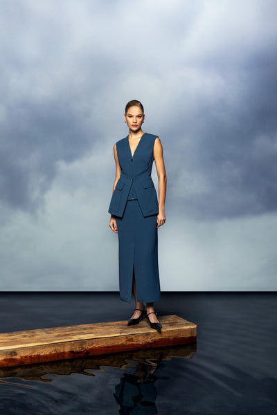 ASYMMETRICAL SINGLE BUTTON VEST 26W70801