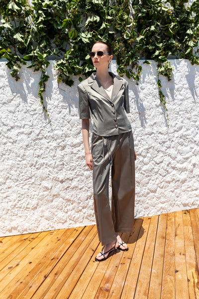 WIDE-LEG TROUSERS WITH WAIST TIE