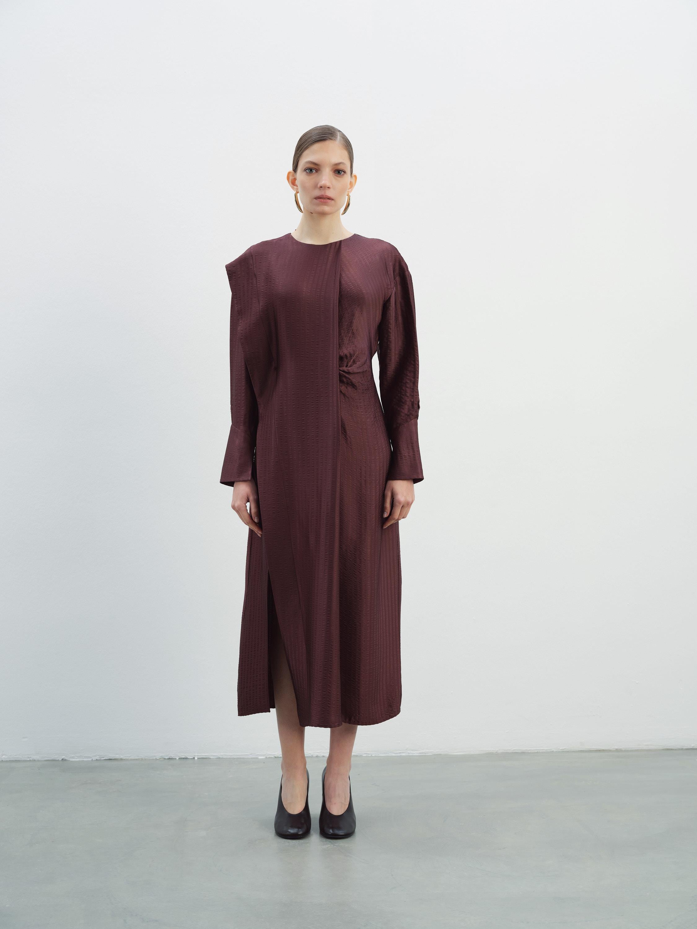 TEXTURED DRESS WITH RUCHED DETAIL