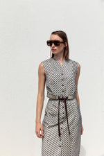 PATTERNED SHORT BLOUSE WITH WAIST TIE