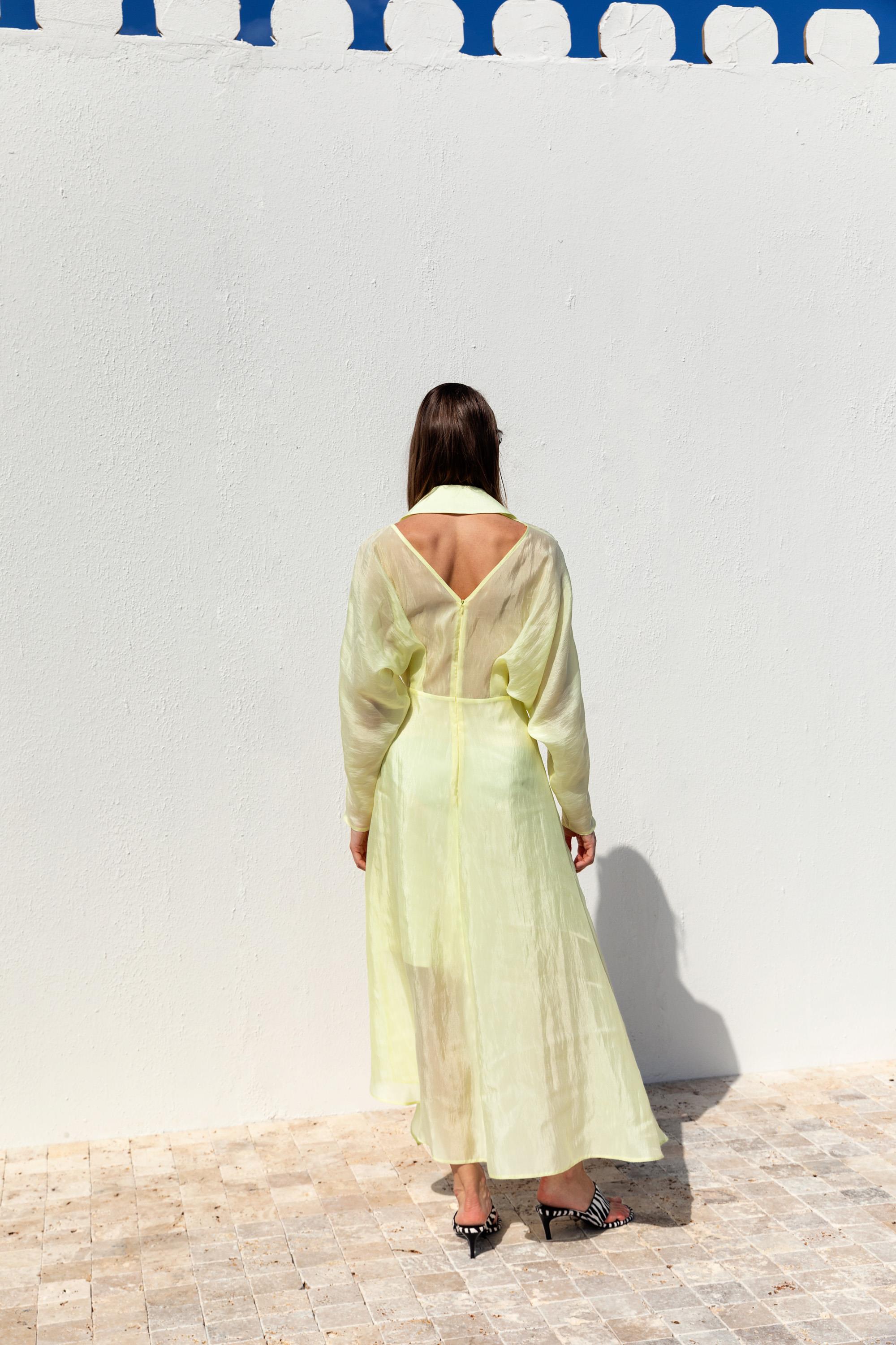 WRAP NECK BACKLESS MIDI DRESS WRAP NECK BACKLESS MIDI DRESS