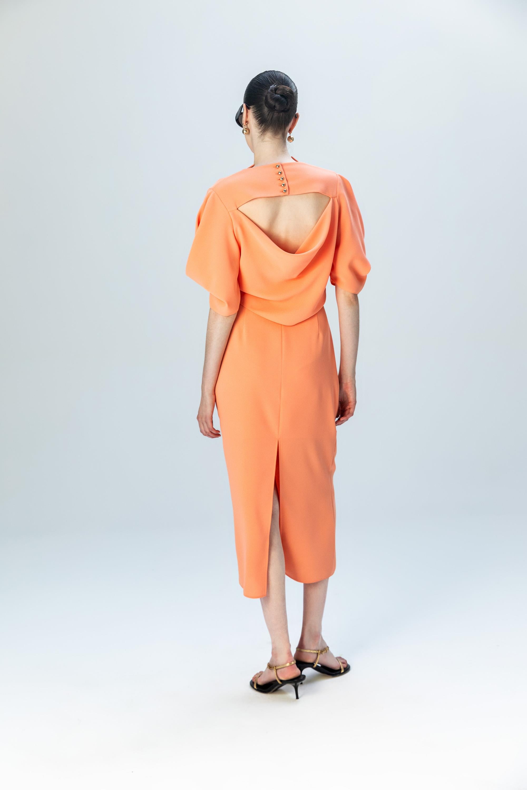 BACKLESS MIDI DRESS Kameya BACKLESS MIDI DRESS Kameya